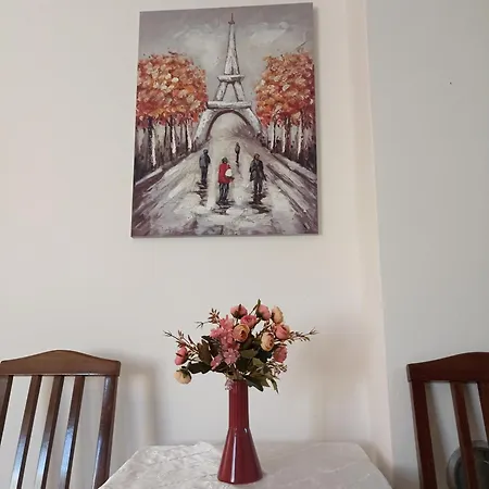 дом у озера Sot