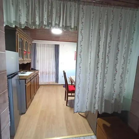 дом у озера Hébergement de vacances